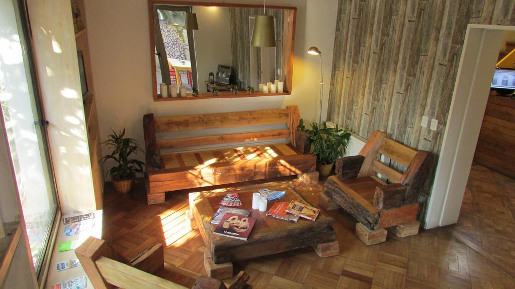 Hostal Caracol Santiago Buitenkant foto