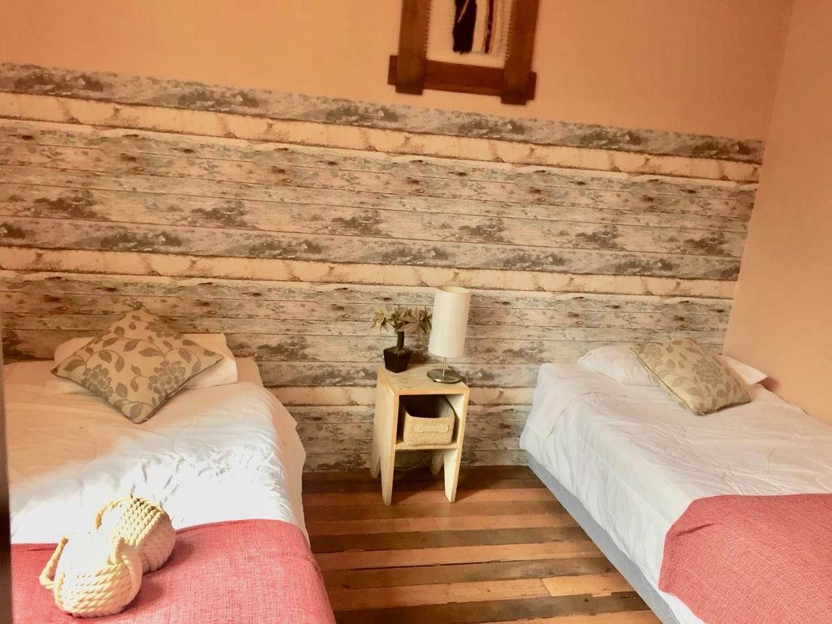 Hostal Caracol Santiago Buitenkant foto
